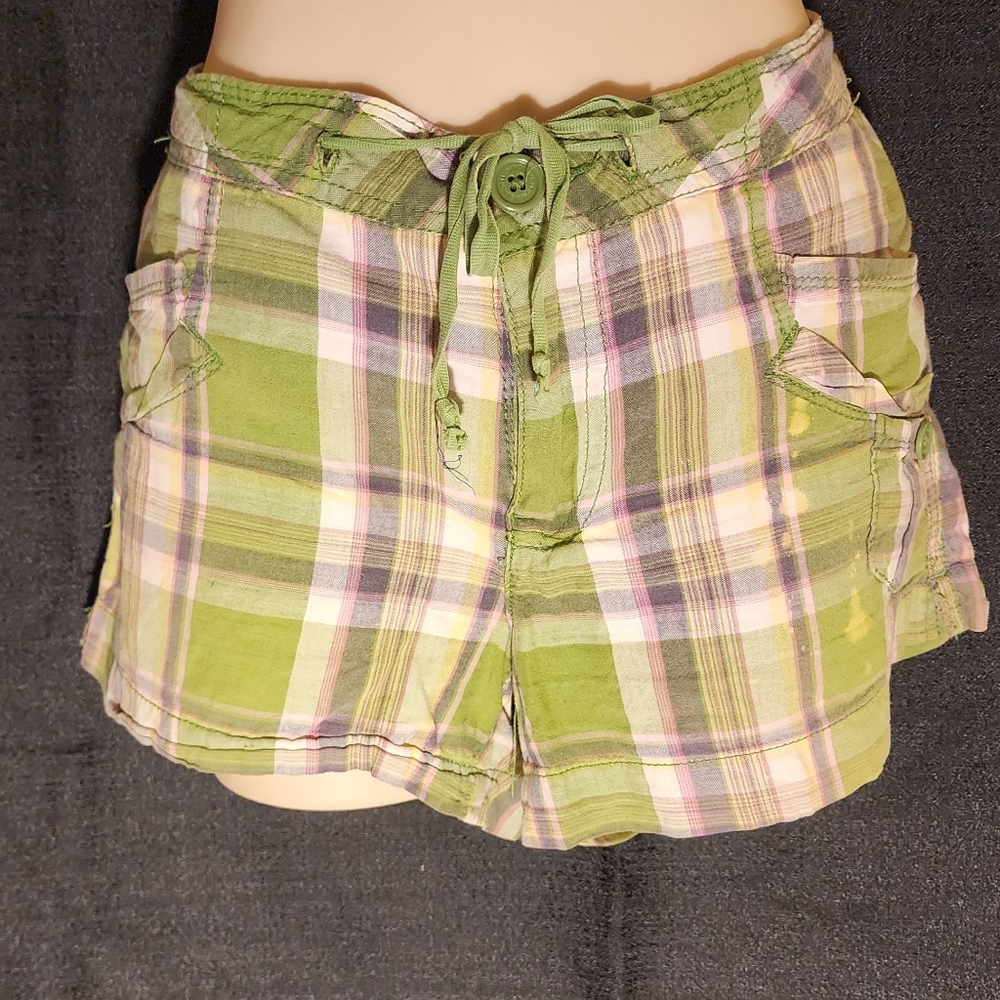 UNION BAY LADIES SIZE 11 SHORTS
